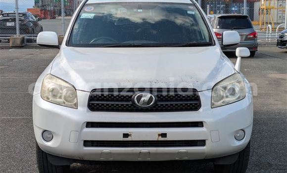 Buy Import Toyota RAV4 White Car in Dar es Salaam in Dar es Salaam Buy Import Toyota RAV4 White Car in Dar es Salaam in Dar es Salaam