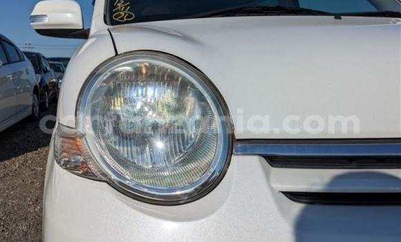 Buy Import Toyota Sienta White Car in Dar es Salaam in Dar es Salaam Buy Import Toyota Sienta White Car in Dar es Salaam in Dar es Salaam