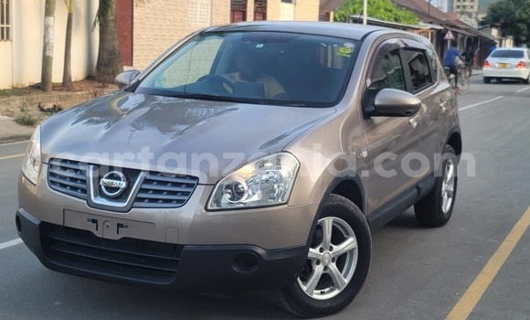 Buy Used Nissan Dualis Beige Car in Dar es Salaam in Dar es Salaam