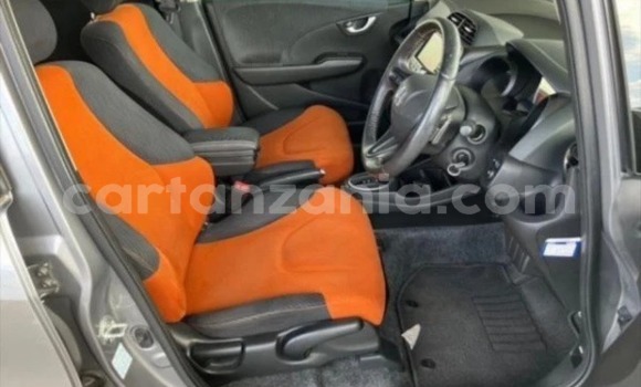 Nunua Imported Honda FIT Nyingine Gari ndani ya Dar es Salaam nchini Dar es Salaam Nunua Imported Honda FIT Nyingine Gari ndani ya Dar es Salaam nchini Dar es Salaam