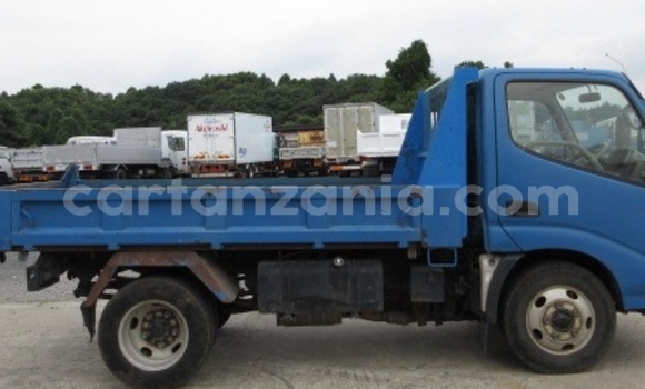 Buy Import Toyota Town Ace Blue Car in Monduli in Arusha Buy Import Toyota Town Ace Blue Car in Monduli in Arusha