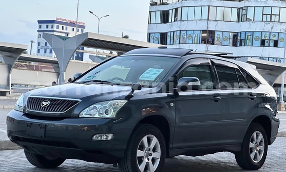 Buy Import Toyota Harrier Other Car in Dar es Salaam in Dar es Salaam Buy Import Toyota Harrier Other Car in Dar es Salaam in Dar es Salaam