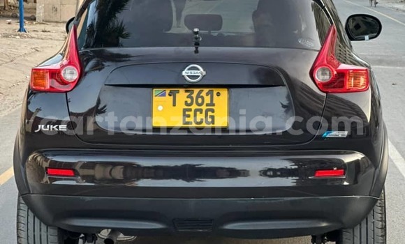 Buy Used Nissan Juke Red Car in Dar es Salaam in Dar es Salaam