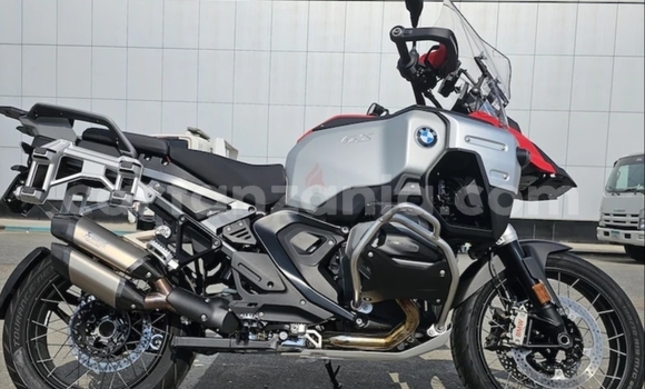 Nunua Ilio tumika BMW R1200GS Adventure Beige Bike ndani ya Arusha nchini Arusha Nunua Ilio tumika BMW R1200GS Adventure Beige Bike ndani ya Arusha nchini Arusha