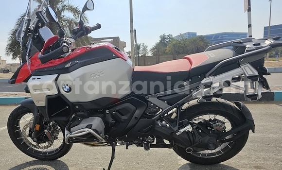 Nunua Ilio tumika BMW R1200GS Adventure Beige Bike ndani ya Arusha nchini Arusha Nunua Ilio tumika BMW R1200GS Adventure Beige Bike ndani ya Arusha nchini Arusha
