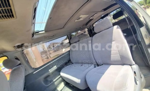 Nunua Ilio tumika Toyota Hiace Nyeupe Gari ndani ya Dar es Salaam nchini Dar es Salaam Nunua Ilio tumika Toyota Hiace Nyeupe Gari ndani ya Dar es Salaam nchini Dar es Salaam