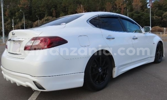 Nunua Imported Nissan Fuga Nyingine Gari ndani ya Dar es Salaam nchini Dar es Salaam Nunua Imported Nissan Fuga Nyingine Gari ndani ya Dar es Salaam nchini Dar es Salaam