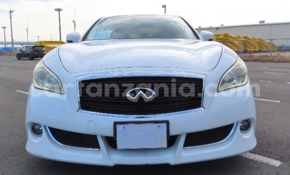 Nunua Imported Nissan Fuga Nyingine Gari ndani ya Dar es Salaam nchini Dar es Salaam Nunua Imported Nissan Fuga Nyingine Gari ndani ya Dar es Salaam nchini Dar es Salaam