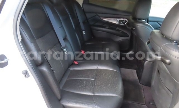 Nunua Imported Nissan Fuga Nyingine Gari ndani ya Dar es Salaam nchini Dar es Salaam Nunua Imported Nissan Fuga Nyingine Gari ndani ya Dar es Salaam nchini Dar es Salaam