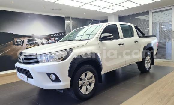 Buy Used Toyota Hilux White Car in Dodoma in Dodoma Buy Used Toyota Hilux White Car in Dodoma in Dodoma