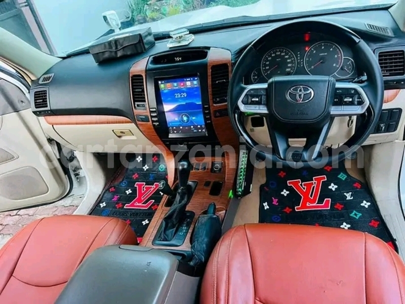Big with watermark toyota prado kagera biharamulo 27007
