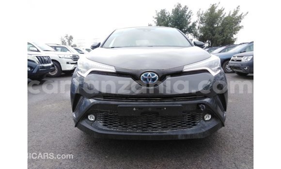 Buy Import Toyota C-HR Other Car in Import - Dubai in Arusha Buy Import Toyota C-HR Other Car in Import - Dubai in Arusha
