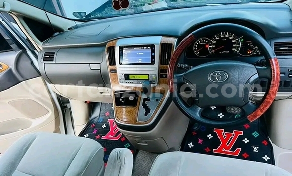 Buy Used Toyota Alphard White Car in Biharamulo in Kagera Buy Used Toyota Alphard White Car in Biharamulo in Kagera