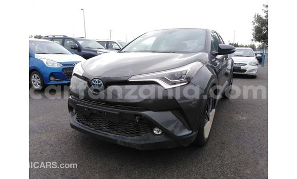 Buy Import Toyota C-HR Other Car in Import - Dubai in Arusha Buy Import Toyota C-HR Other Car in Import - Dubai in Arusha