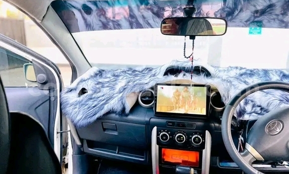 Buy Used Toyota IST White Car in Biharamulo in Kagera Buy Used Toyota IST White Car in Biharamulo in Kagera