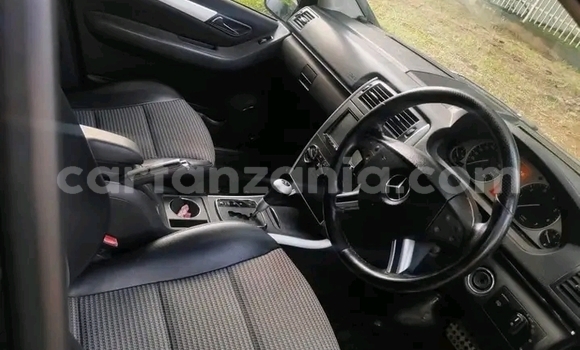 Nunua Ilio tumika Mercedes‒Benz B-klasse Nyeusi Gari ndani ya Biharamulo nchini Kagera Nunua Ilio tumika Mercedes‒Benz B-klasse Nyeusi Gari ndani ya Biharamulo nchini Kagera