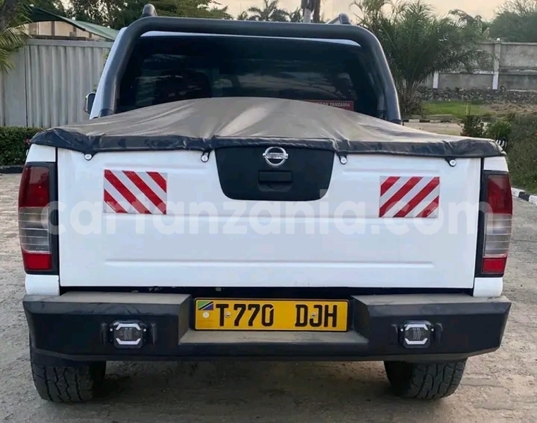 Big with watermark nissan hardbody kagera biharamulo 27023