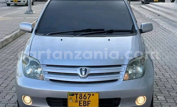 Buy Used Toyota IST Other Car in Bwanga in Kagera Buy Used Toyota IST Other Car in Bwanga in Kagera