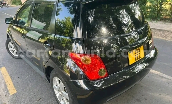 Buy Used Toyota IST Black Car in Chato in Geita Buy Used Toyota IST Black Car in Chato in Geita