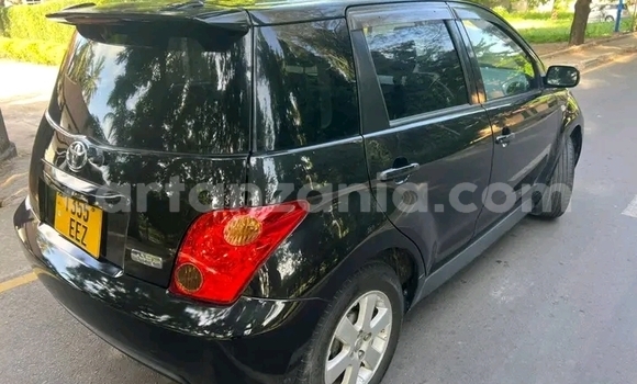 Buy Used Toyota IST Black Car in Chato in Geita Buy Used Toyota IST Black Car in Chato in Geita