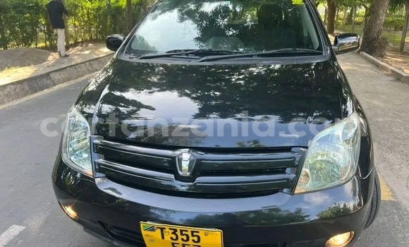 Buy Used Toyota IST Black Car in Chato in Geita Buy Used Toyota IST Black Car in Chato in Geita