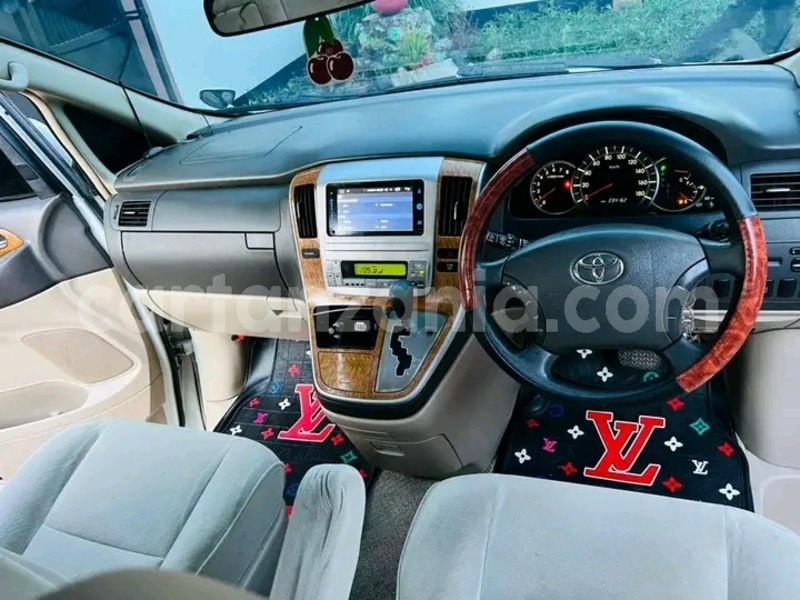 Big with watermark toyota alphard geita chato 27030