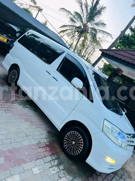 Big with watermark toyota alphard geita chato 27030