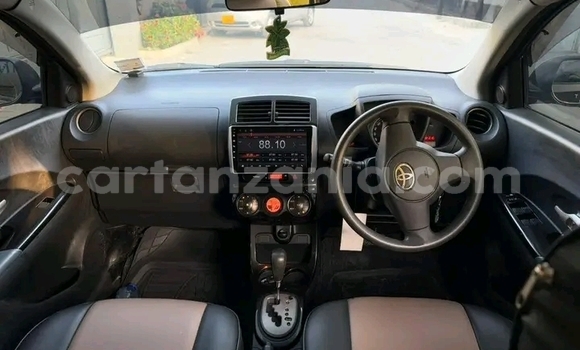 Buy Used Toyota IST Red Car in Dar es Salaam in Dar es Salaam Buy Used Toyota IST Red Car in Dar es Salaam in Dar es Salaam
