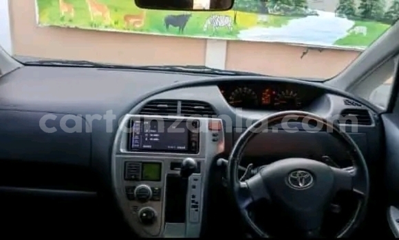 Buy Used Toyota Ractis Blue Car in Butiama in Mara Buy Used Toyota Ractis Blue Car in Butiama in Mara