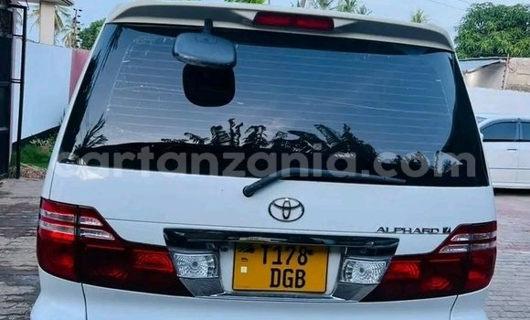 Buy Used Toyota Alphard White Car in Bariadi in Simiyu Buy Used Toyota Alphard White Car in Bariadi in Simiyu