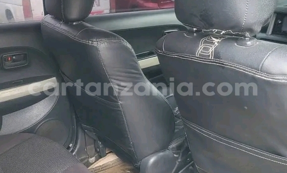 Buy Used Toyota IST White Car in Bagamoyo in Pwani Buy Used Toyota IST White Car in Bagamoyo in Pwani