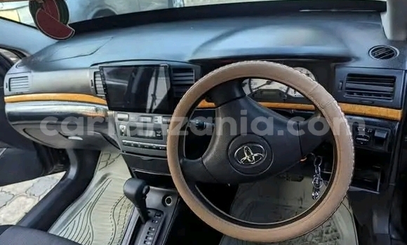 Buy Used Toyota Runx Black Car in Babati Rural in Manyara Buy Used Toyota Runx Black Car in Babati Rural in Manyara