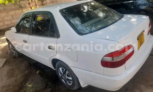 Buy Used Toyota Corolla White Car in Chake Chake in Pemba South Buy Used Toyota Corolla White Car in Chake Chake in Pemba South