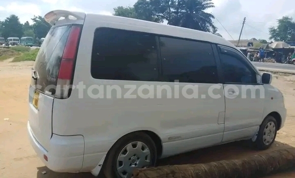 Buy Used Toyota Noah White Car in Bunda in Mara Buy Used Toyota Noah White Car in Bunda in Mara