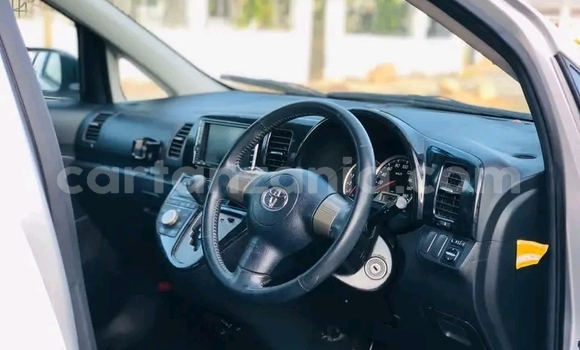 Nunua Ilio tumika Toyota Wish Nyeupe Gari ndani ya Chake Chake nchini Pemba Kusini Nunua Ilio tumika Toyota Wish Nyeupe Gari ndani ya Chake Chake nchini Pemba Kusini