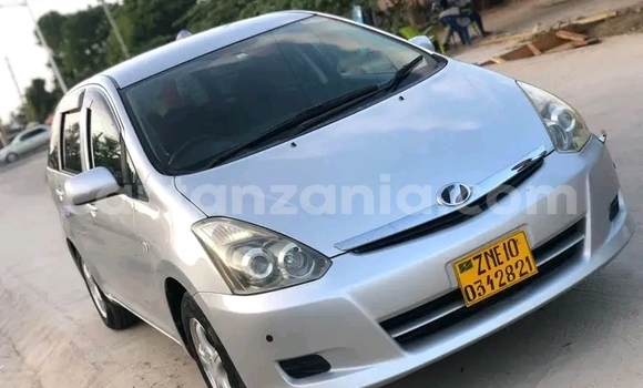 Nunua Ilio tumika Toyota Wish Nyeupe Gari ndani ya Chake Chake nchini Pemba Kusini Nunua Ilio tumika Toyota Wish Nyeupe Gari ndani ya Chake Chake nchini Pemba Kusini