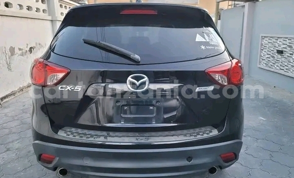 Nunua Ilio tumika Mazda CX-5 Nyeusi Gari ndani ya Bagamoyo nchini Pwani Nunua Ilio tumika Mazda CX-5 Nyeusi Gari ndani ya Bagamoyo nchini Pwani