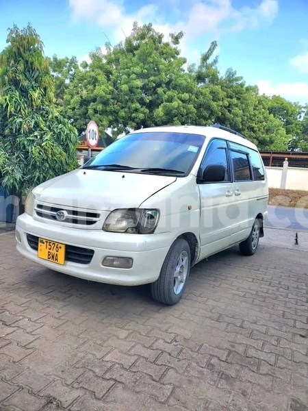 Big with watermark toyota noah kagera biharamulo 27083