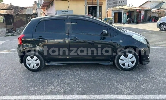 Nunua Ilio tumika Toyota Vitz Nyeusi Gari ndani ya Biharamulo nchini Kagera Nunua Ilio tumika Toyota Vitz Nyeusi Gari ndani ya Biharamulo nchini Kagera
