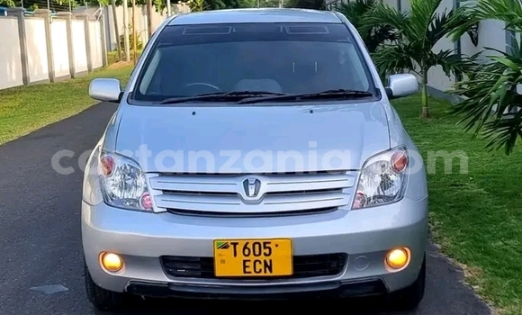 Buy Used Toyota IST White Car in Chake Chake in Pemba South Buy Used Toyota IST White Car in Chake Chake in Pemba South