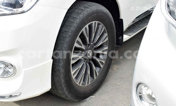 Nunua Imported Nissan Patrol Nyeupe Gari ndani ya Import - Dubai nchini Arusha Nunua Imported Nissan Patrol Nyeupe Gari ndani ya Import - Dubai nchini Arusha