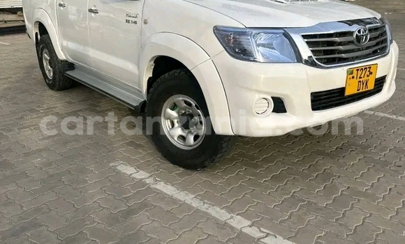 Buy Used Toyota Hiluxe VIGO White Car in Gairo in Morogoro Buy Used Toyota Hiluxe VIGO White Car in Gairo in Morogoro