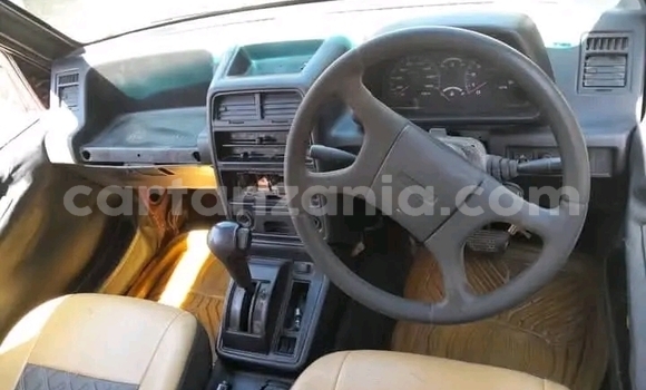 Buy Used Suzuki Escudo Red Car in Chamwino in Dodoma