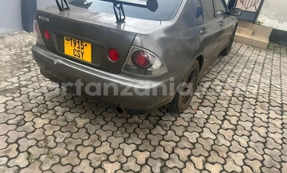 Nunua Ilio tumika Toyota Altezza Nyingine Gari ndani ya Chake Chake nchini Pemba Kusini Nunua Ilio tumika Toyota Altezza Nyingine Gari ndani ya Chake Chake nchini Pemba Kusini