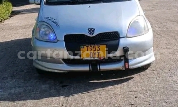 Nunua Ilio tumika Toyota Vitz Nyingine Gari ndani ya Bukombe nchini Geita Nunua Ilio tumika Toyota Vitz Nyingine Gari ndani ya Bukombe nchini Geita