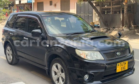 Nunua Ilio tumika Subaru Forester Nyeusi Gari ndani ya Dar es Salaam nchini Dar es Salaam