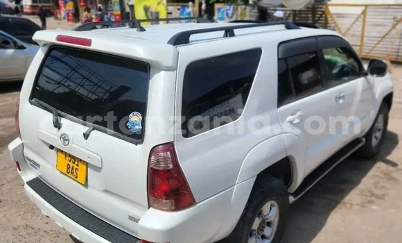 Buy Used Toyota Hilux Surf White Car in Busega in Simiyu Buy Used Toyota Hilux Surf White Car in Busega in Simiyu