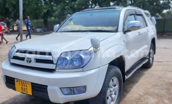 Buy Used Toyota Hilux Surf White Car in Busega in Simiyu Buy Used Toyota Hilux Surf White Car in Busega in Simiyu