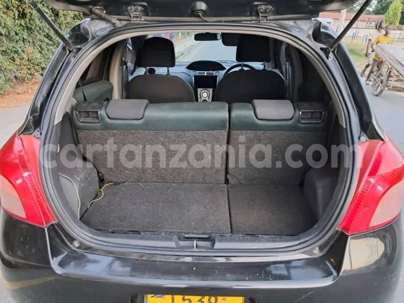 Big with watermark toyota vitz simiyu bariadi 27111