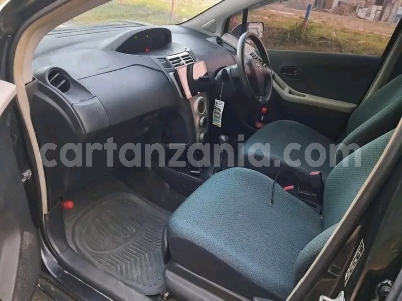 Big with watermark toyota vitz simiyu bariadi 27111